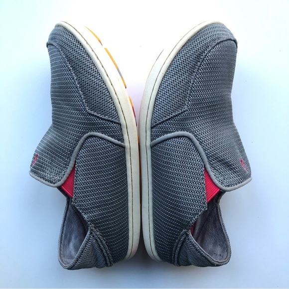 Olukai Nohea Gray Mesh Shoe collapsible slip on sneakers - Picture 3 of 9